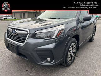 Used 2021 Subaru Forester Premium image 1