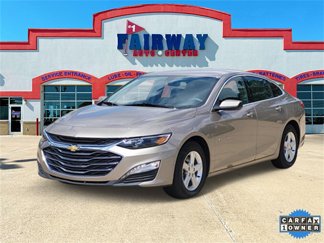 Used 2022 Chevrolet Malibu LT image 1