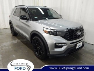 Used 2024 Ford Explorer ST-Line w/ Class IV Trailer Tow Package image 1