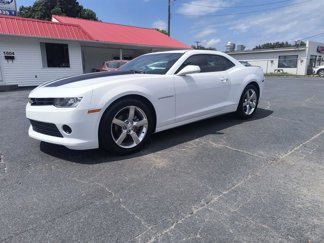 Used 2015 Chevrolet Camaro LT w/ 1LT Preferred Package image 1