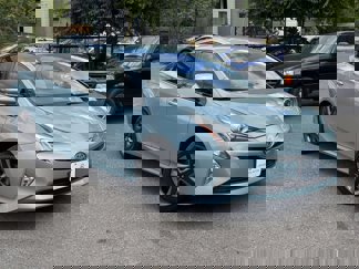 Used 2016 Toyota Prius Three Touring image 1