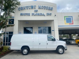 Used 2010 Ford E-350 and Econoline 350 Extended Super Duty image 1