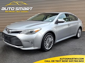 Used 2018 Toyota Avalon Limited image 1
