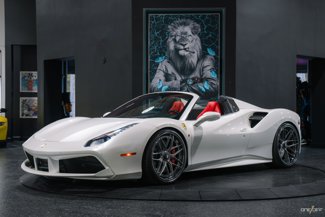 Used 2019 Ferrari 488 Spider image 1