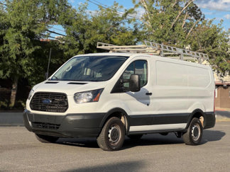 Used 2017 Ford Transit 250 130 Low Roof image 1