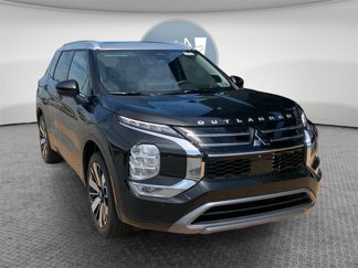 New 2025 Mitsubishi Outlander AWD image 1