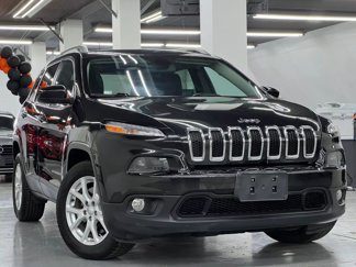 Used 2016 Jeep Cherokee Latitude w/ Cold Weather Group image 1