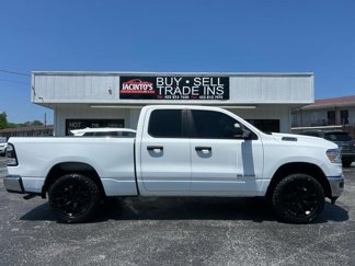 Used 2019 RAM 1500 Tradesman image 1