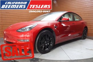 Used 2023 Tesla Model 3 Standard Range image 1
