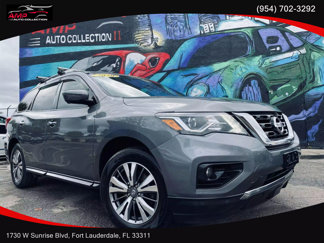 Used 2020 Nissan Pathfinder SL image 1