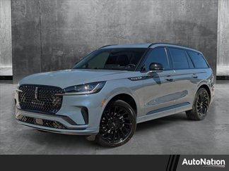New 2025 Lincoln Aviator Reserve w/ Jet Appearance Package image 1