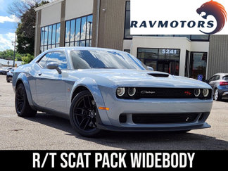 Used 2022 Dodge Challenger R/T Scat Pack image 1