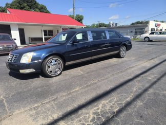 Used 2010 Cadillac DTS Limousine image 1
