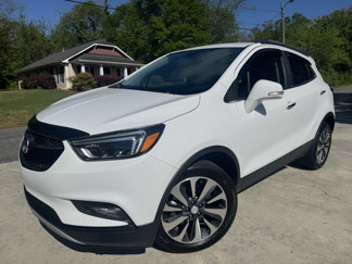Used 2020 Buick Encore Essence image 1