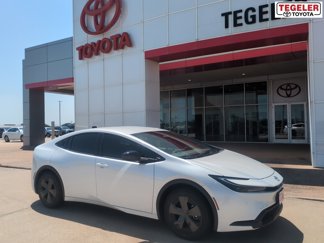 New 2026 Toyota Prius LE image 1