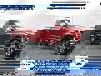 New 2025 Ford F250 4x4 Crew Cab Super Duty image 1