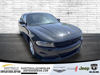 Used 2022 Dodge Charger SXT image 1