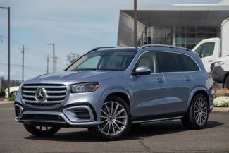New 2025 Mercedes-Benz GLS 580 4MATIC image 1