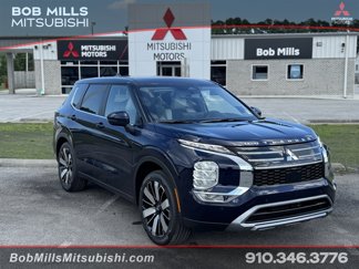 New 2025 Mitsubishi Outlander SE video 1