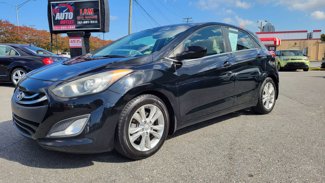 Used 2013 Hyundai Elantra GT image 1
