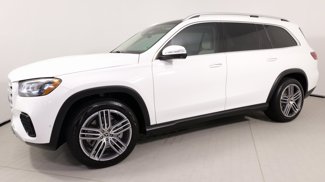 Used 2024 Mercedes-Benz GLS 450 4MATIC image 1