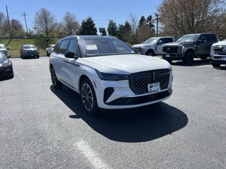 New 2025 Lincoln Nautilus Reserve image 1