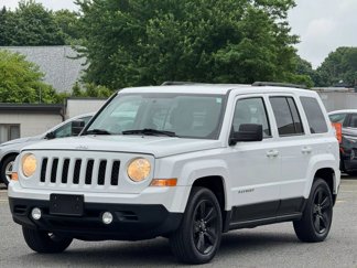 Used 2014 Jeep Patriot High Altitude image 1