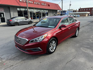 Used 2016 Hyundai Sonata SE image 1