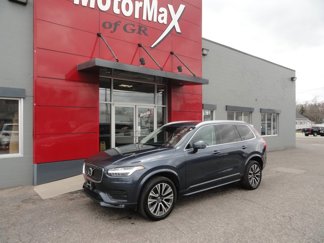 Used 2021 Volvo XC90 T6 Momentum w/ Advanced Package image 1