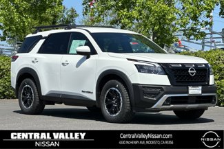 New 2025 Nissan Pathfinder Rock Creek image 1
