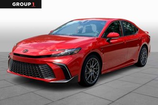 Certified 2025 Toyota Camry SE image 1