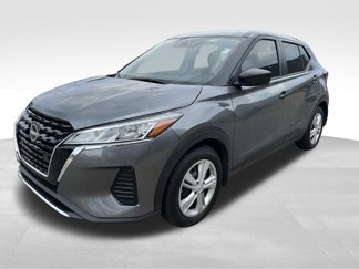 Used 2024 Nissan Kicks S image 1
