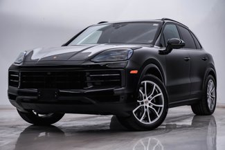 Certified 2024 Porsche Cayenne S image 1