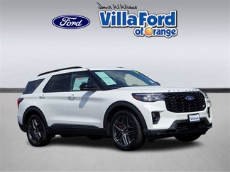 Used 2025 Ford Explorer ST image 1