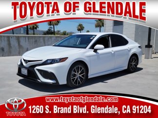 Certified 2023 Toyota Camry SE image 1