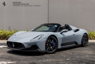 Used 2023 Maserati MC20 Spyder image 1