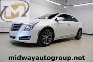 Used 2013 Cadillac XTS image 1