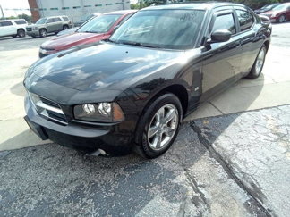 Used 2010 Dodge Charger SXT image 1