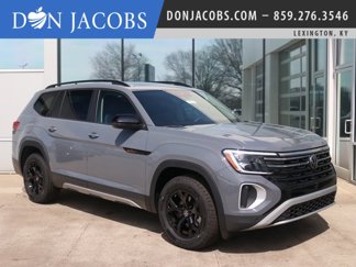 New 2025 Volkswagen Atlas Peak Edition SE image 1