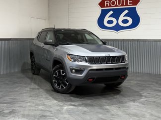 Used 2020 Jeep Compass Trailhawk image 1