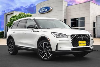 Used 2023 Lincoln Corsair Reserve image 1