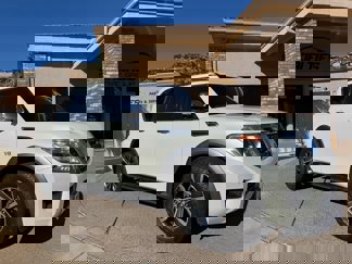 Used 2017 Nissan Armada SL image 1