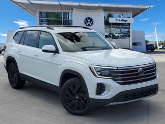 New 2025 Volkswagen Atlas SE image 1
