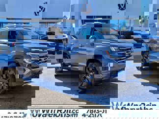 New 2025 Volkswagen Atlas SE image 1