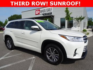 Used 2018 Toyota Highlander XLE w/ Protection Package #3 image 1