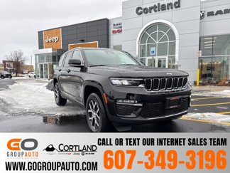 New 2025 Jeep Grand Cherokee Limited image 1