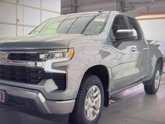 Used 2024 Chevrolet Silverado 1500 LT image 1