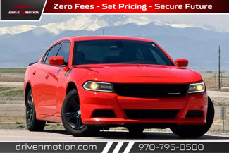 Used 2019 Dodge Charger SXT image 1