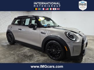 Used 2022 MINI Cooper S image 1