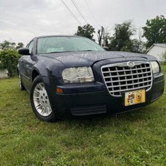Used 2006 Chrysler 300 image 1